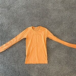 Long sleeve swiftly tech size 2.